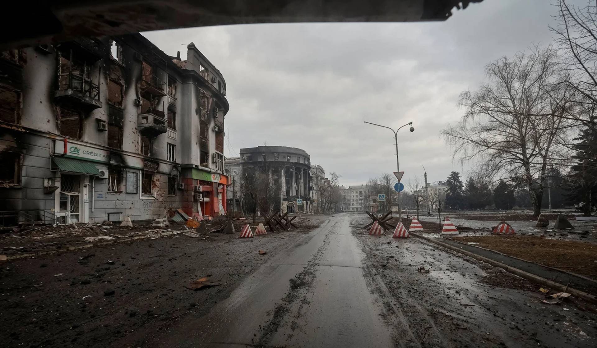 The front line city of Bakhmut