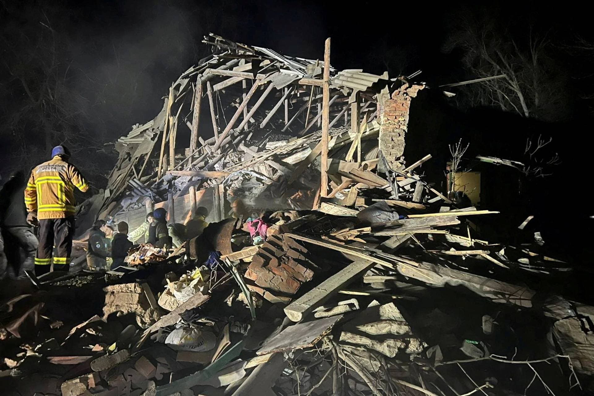 Emergency services arrive in the aftermath of strikes on Kostyantynivka