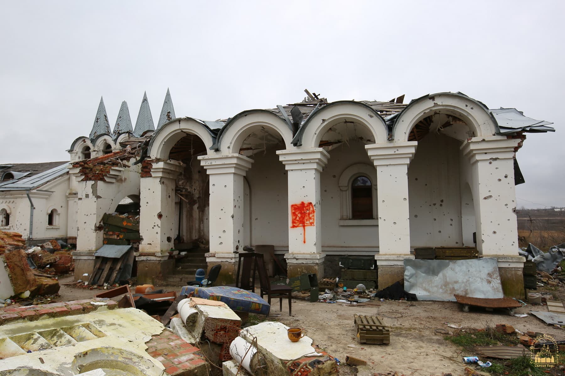 the skete of the Svyatogorsk Lavra in the village of Bohorodychne in Donetsk region