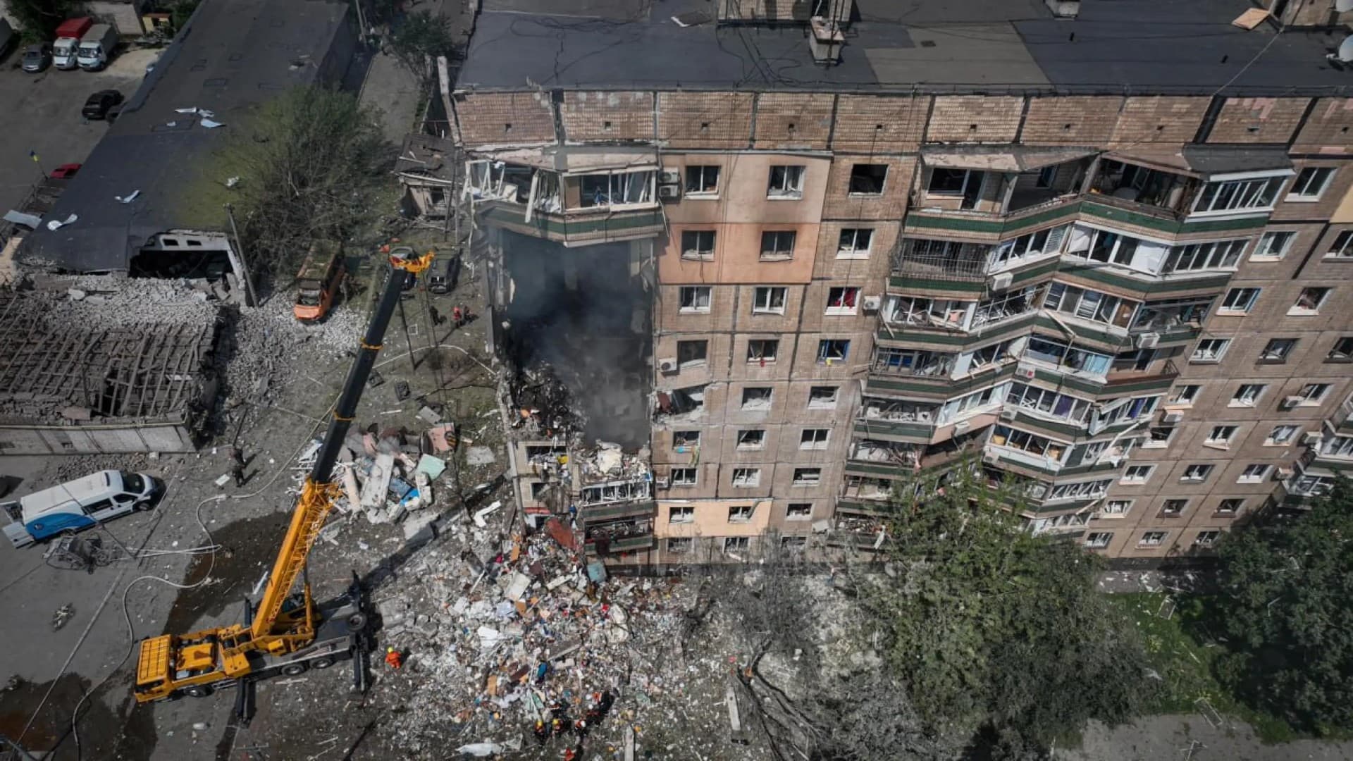 A view of a site of an apartment building heavily damaged by a Russian missile strike in Kryvyi Rih