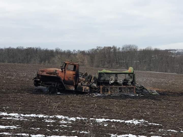 Abandoned and destroyed military equipment of the Kantemirovskaya division near the town of Trostyanets